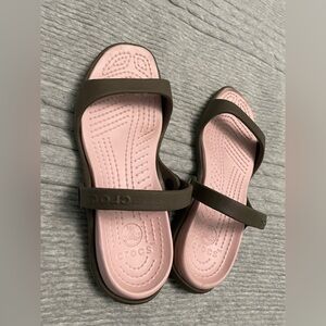 Crocs Cleo Sandals green and pink 8